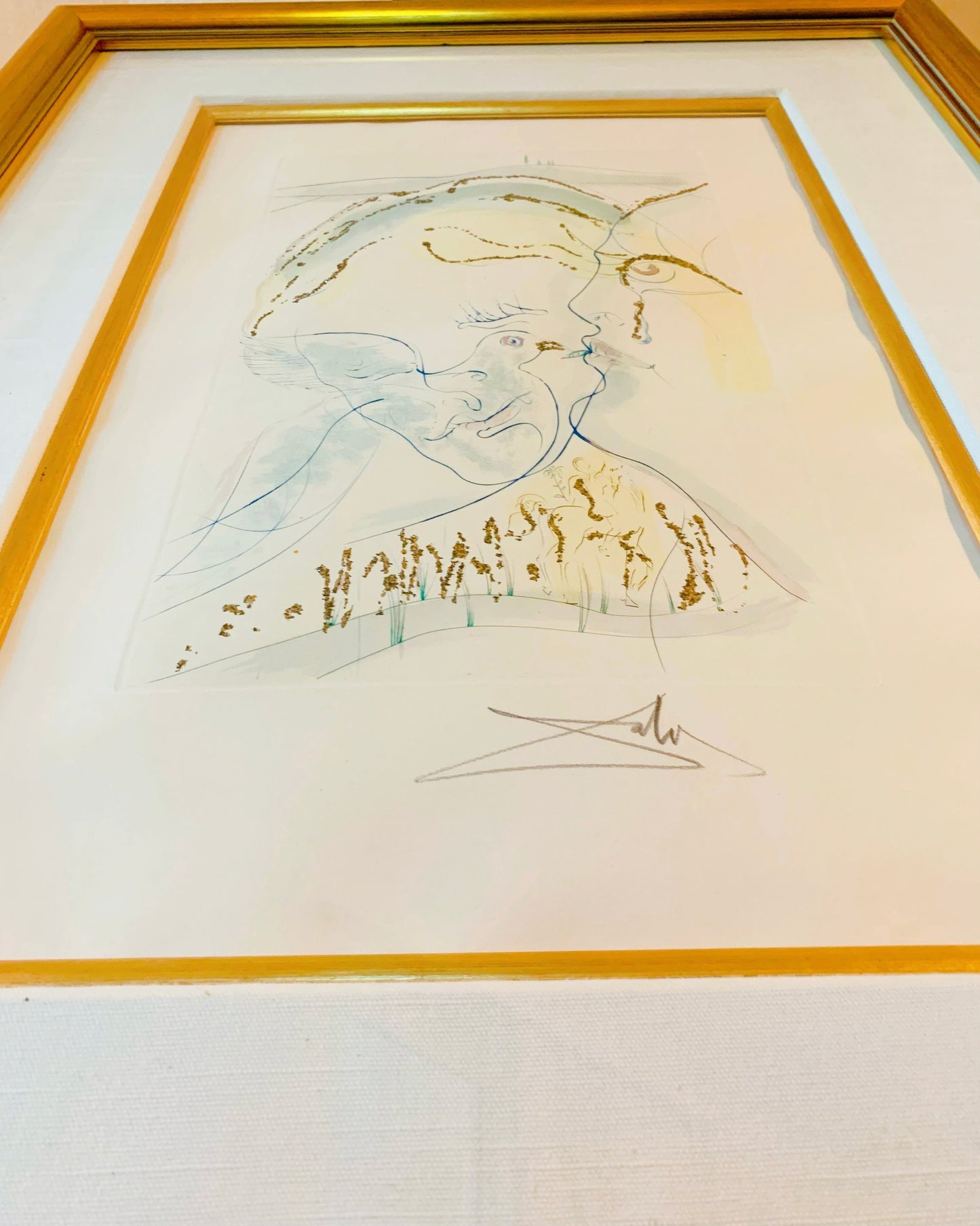 Salvador Dali Kiss Of The Dove Exclusive Edition